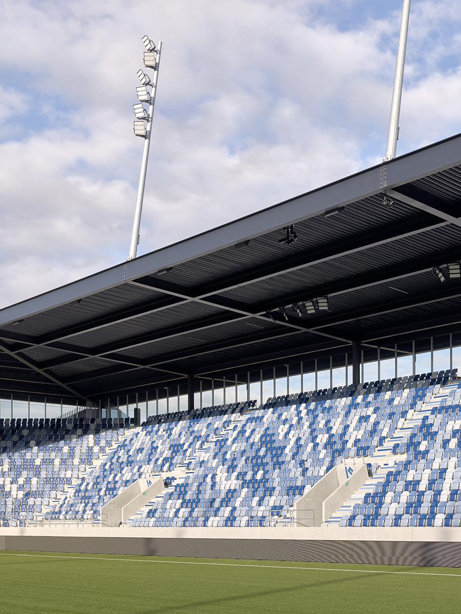 Stade de la Tuilière, Lausanne